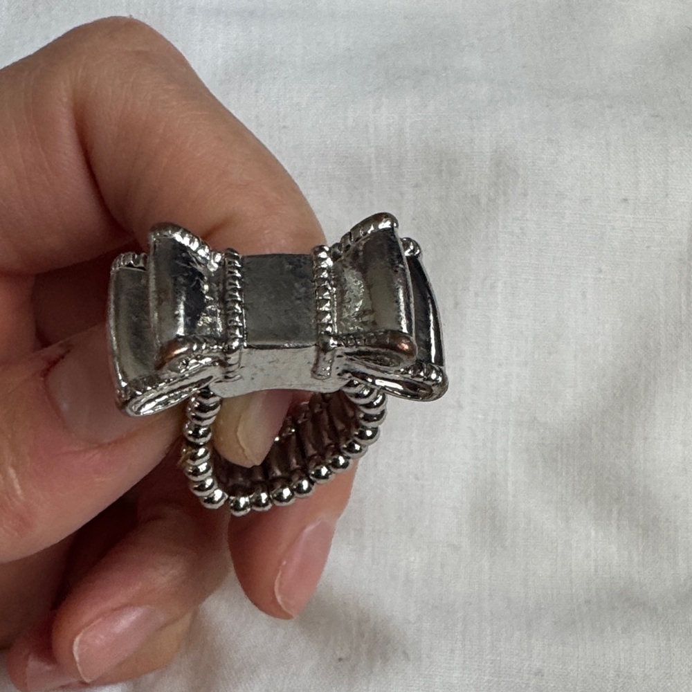 Silver Bow Statement Ring - Picture 8 of 9
